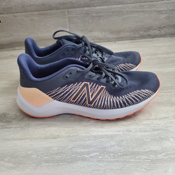 New Balance Running Shoes - Picture 2 of 5